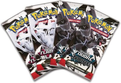 Coffret 4 Boosters - EV10.5 Ecarlate et Violet - Foudre Noire & Flamme Blanche - Collection Poster contenu 3